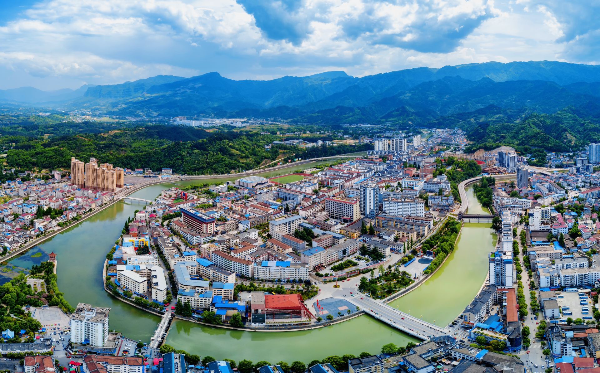 “荣昌老高”邀你跑进春天里的宁强 首届守护汉江源生态跑将于4月26日开跑