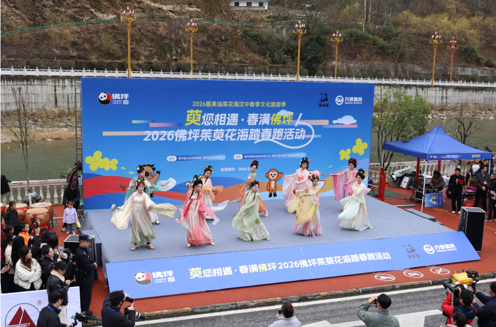 正在上传... d88ee0272fa695affbe287cc07749130.png