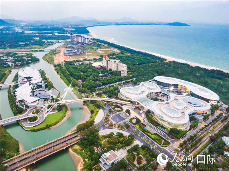 三亚国际免税城航拍图。图片来源:人民网