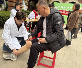 正在上传... b047da3b5e5425c4819aa093ab26a570.png