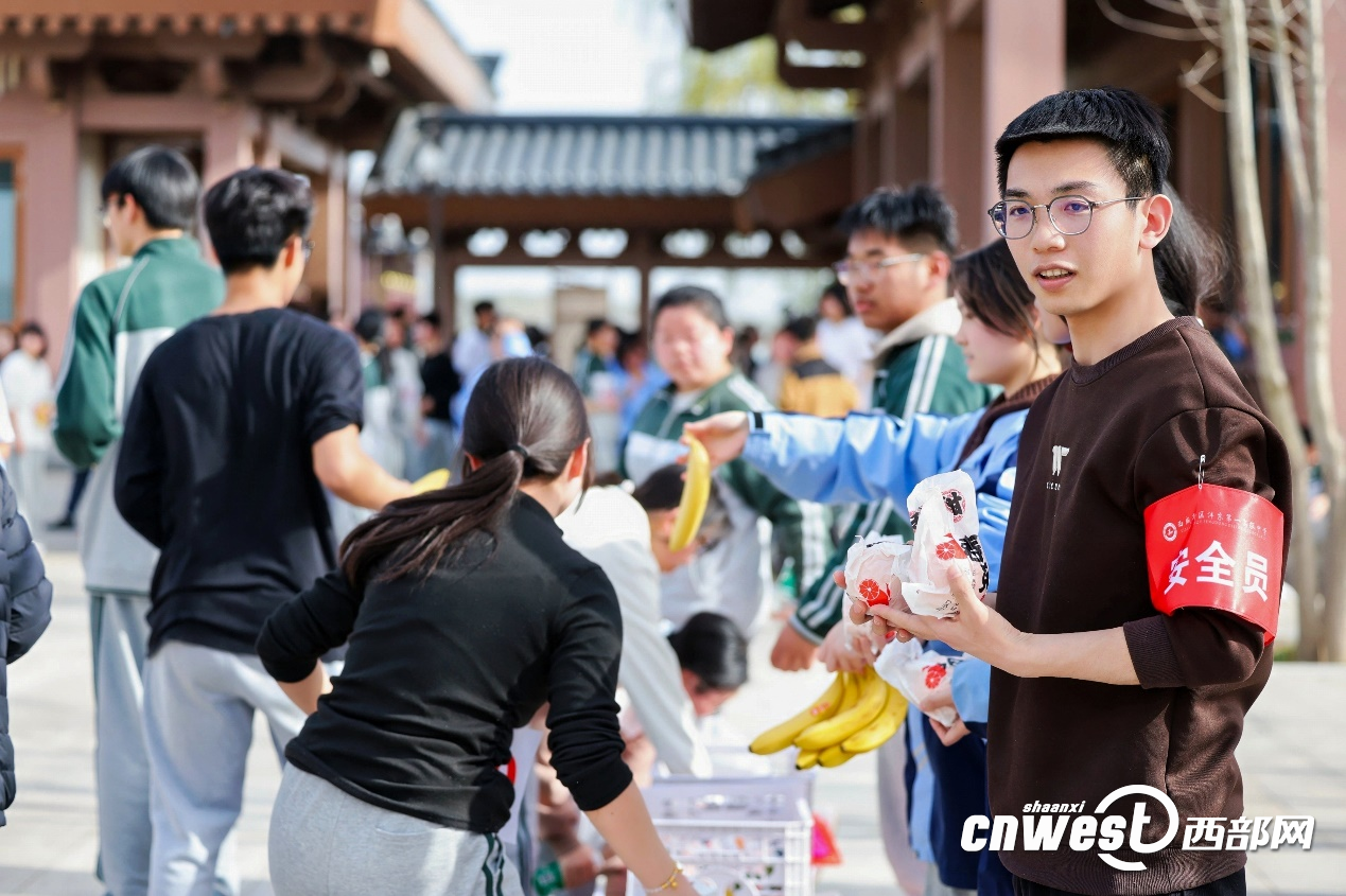 正在上传... 86d8cf240be109c135b8641d3f314035.png