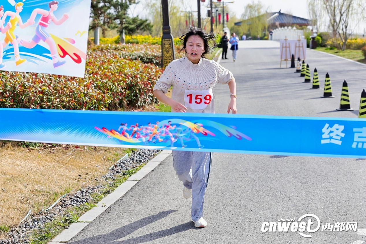 正在上传... 061a765577ef2e024796e02a3b83cee9.png