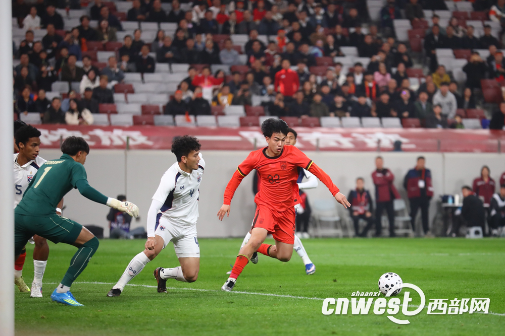 正在上传... 2117c8a8af12679e4505a73513313d90.png