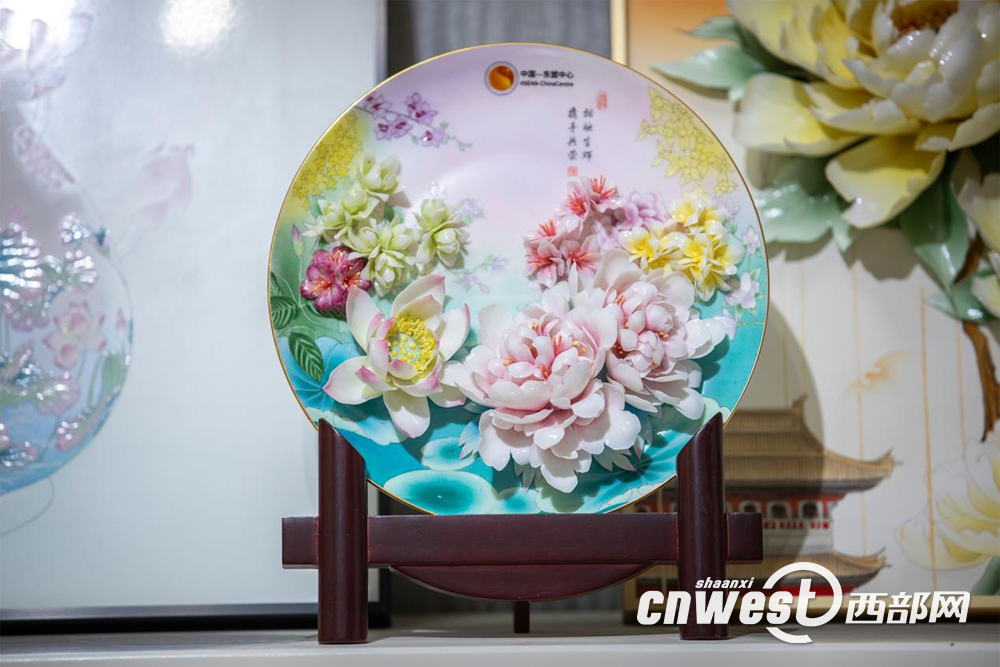 正在上传... 92fbcc1d2b80338f4ace85214912b8dd.png