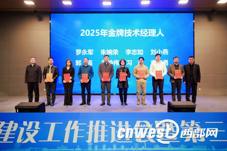 正在上传... 2380f6ee42f9fbc96b04049b3b470464.png