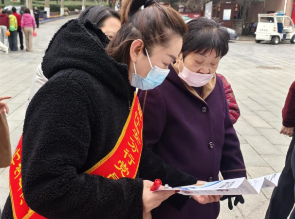 正在上传... 266669c126d5f9ef42945fc53e4c3b20.png