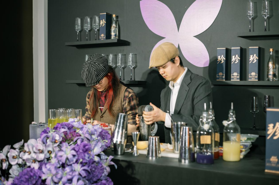 正在上传... 3908f087a30cca6bd864000a5bd65573.png