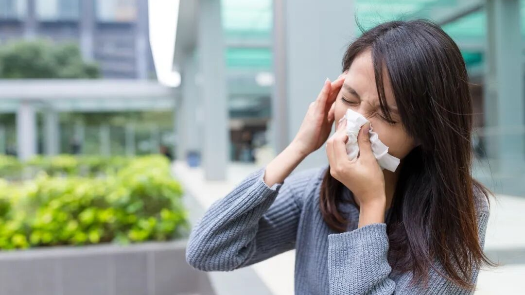 花粉过敏，不只是花粉的错！注意这些日常因素→