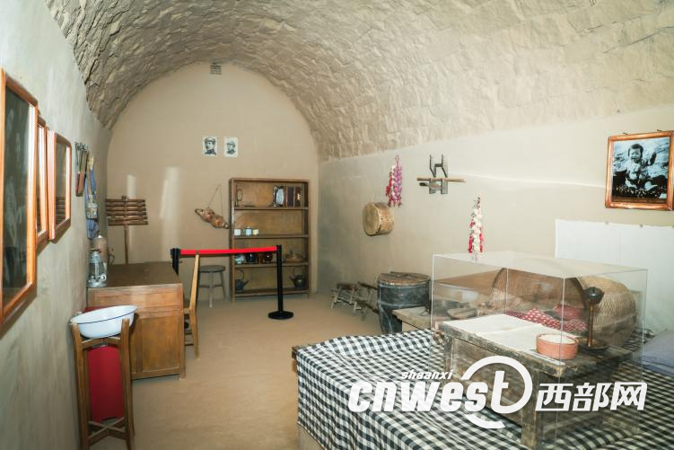 正在上传... 149200b83bd13824d3177e168c483240.png