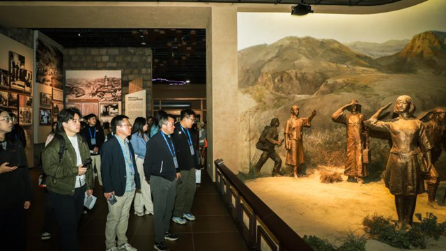 韵润中华 和合同心丨红色薪火代代传 在延安触摸永不褪色的革命文艺