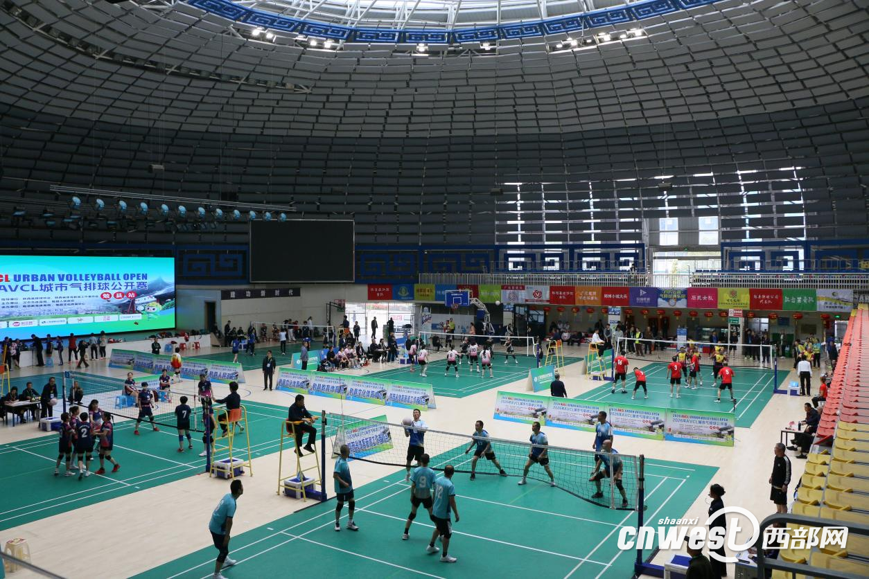 正在上传... b8f748bf220e115220fce6ddcec10a0a.png