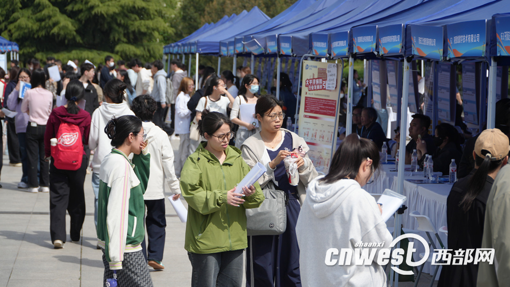 正在上传... 95c9b3ff655062ef99d2457df2d86d82.png