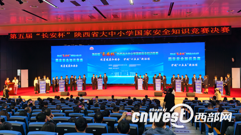 正在上传... 4c538365dc5836717441db40eab81971.png