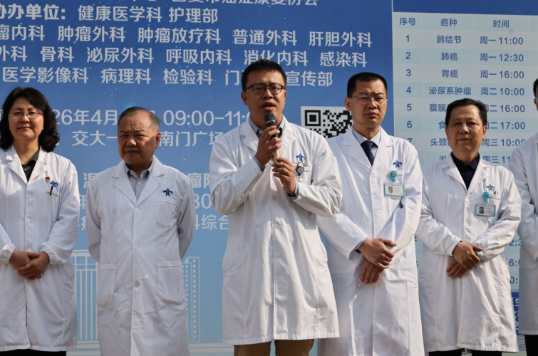 正在上传... e2789827a12174a43f90d3314c585a8a.png