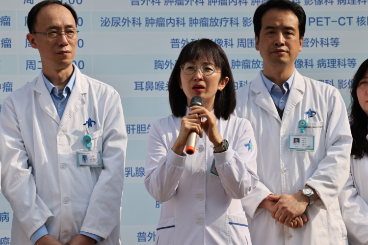 正在上传... 9332d909653febbbb13b73400a69a80c.png