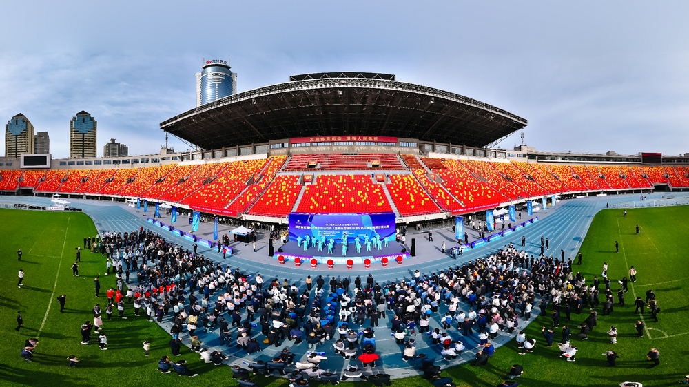 从“完成任务”到“主动备战”：一场比赛带火的全民健身热潮