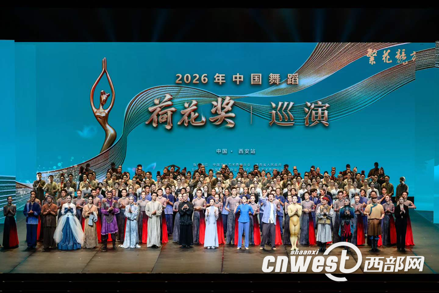 21003277a6d541cb40088df22aff8100.png