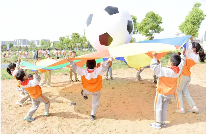正在上传... 5acb035ddaaf1b0bac3dc0678f5ebbb5.png