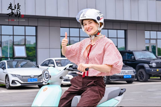 cf797dff7958fc76d7aeb3a1fe77a003.png