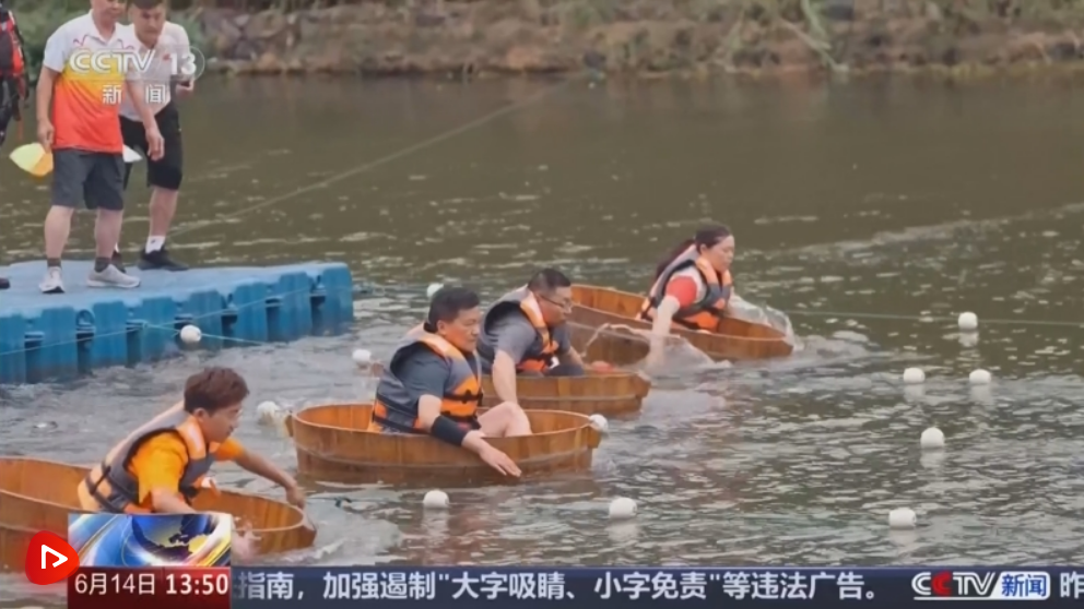 正在上传... 29dd22d5afd34d4cea0601b1ee2663a7.png