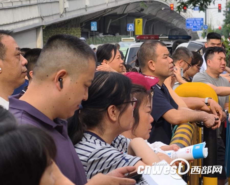 正在上传... 5fec7f1061c7a9fddc6657e1bd1e574a.png