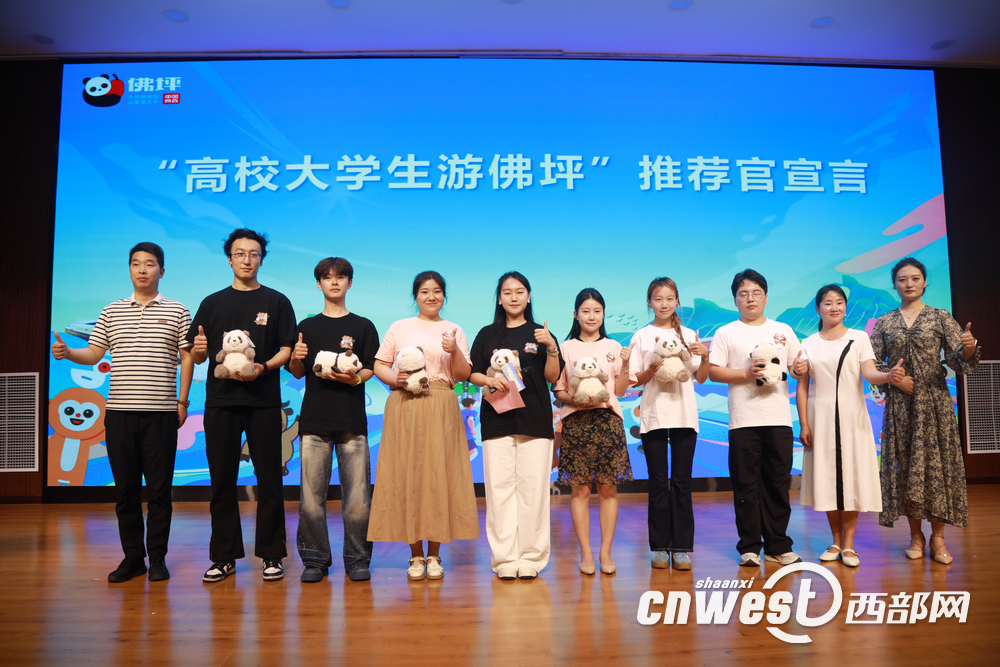 正在上传... de346d9128a341a1641132bf08045820.png