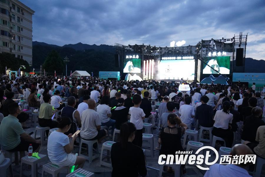 正在上传... 70c7906f43c0587f5f486c891182391b.jpeg