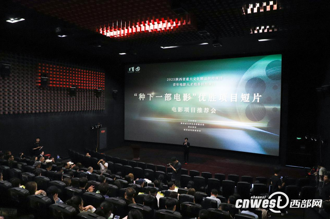 正在上传... 5e71b7f70b51fb7e2d50ec8eca1e7736.png