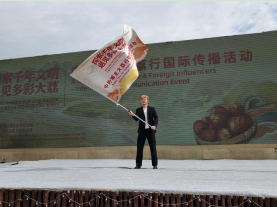正在上传... 77a4db713bcaca212b523df108f3aa6b.png