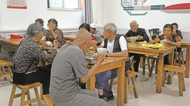 延安延川：一餐热饭里的“山海情”