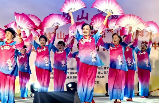 正在上传... 614d0c2ab1b87c6f6ad46f37b027585a.png