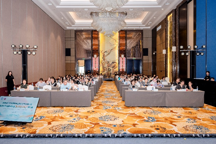 西北妇幼保健院主办“再论复发性流产”学术研讨会 300余名专家西安共探精准诊疗