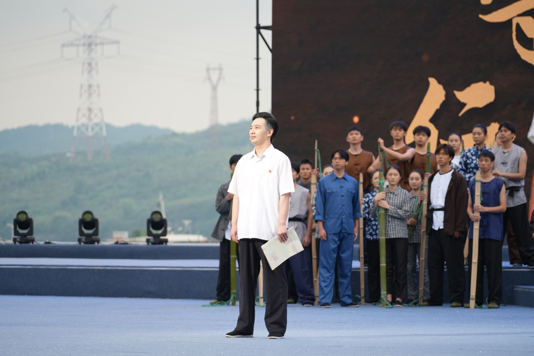 542ea9b4bb2bf2d82282ce3af6de994e.png