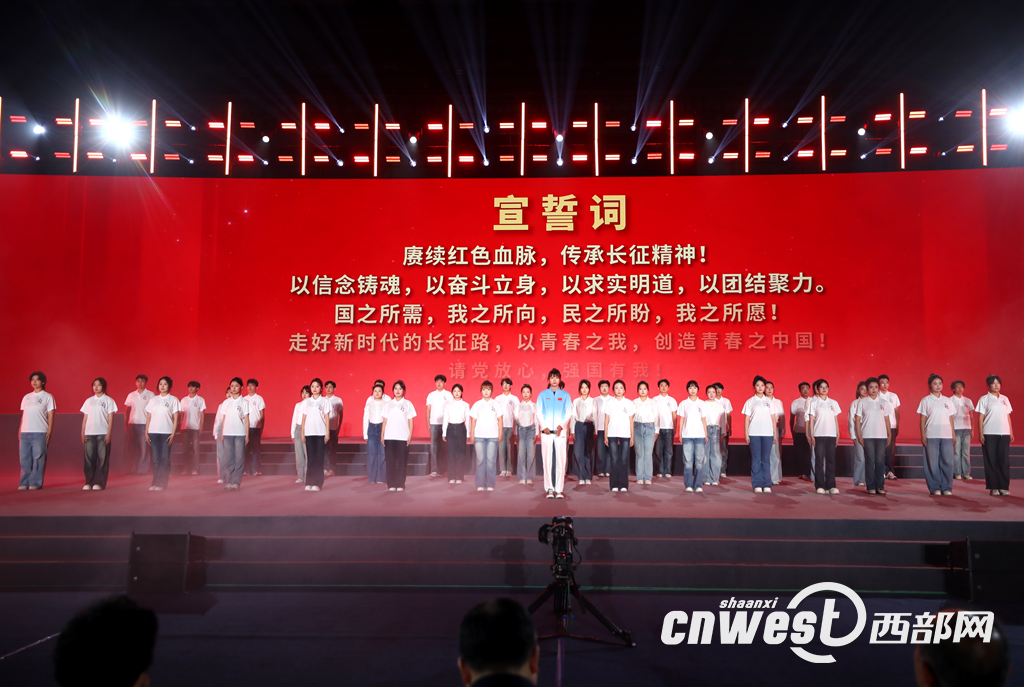 正在上传... 9e9237682c6ffefd1f5cb64b81ffe55e.png
