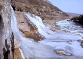 黃河壺口瀑布出現今冬首次流凌