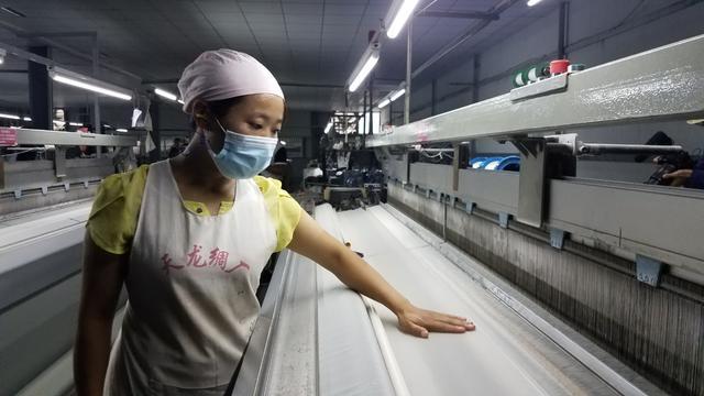 纺织厂挡车工招聘图片
