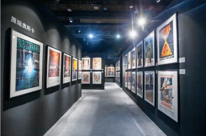 在拍摄《大话西游》的顶级摄影棚 一场百年电影史正"在线"!