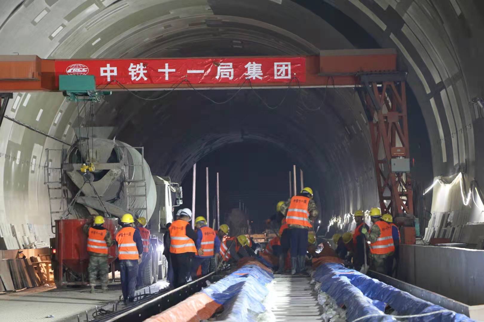 鐵路隧道開挖的支護方法(路橋隧道工程開挖支護施工要點包括),帶你