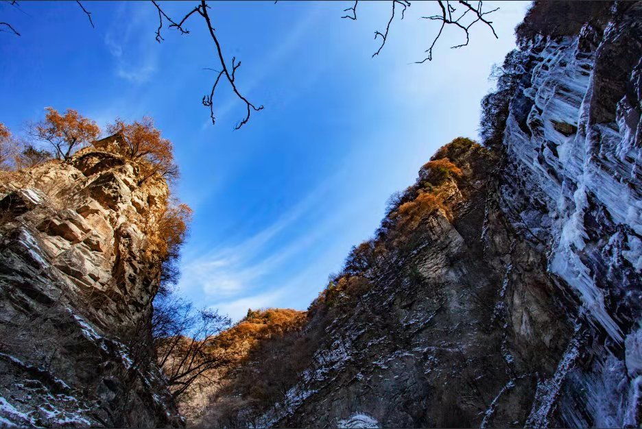 【视觉陕西】宝鸡太白山景区:玉树琼花雾凇寒 莲花峰下望冰川