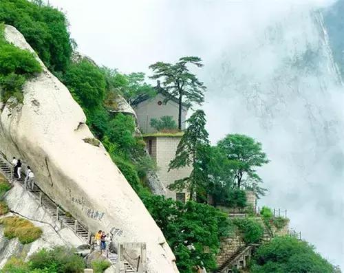 华山景区聚仙台(本文图片由华阴市融媒体中心提供)       编辑:秦秦