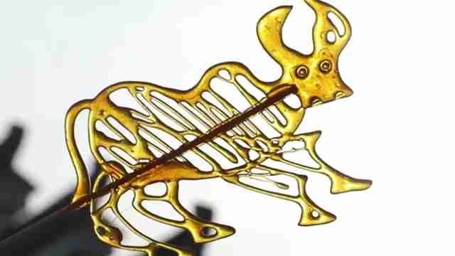 陕西地道年味糖画甜蜜的街头年味