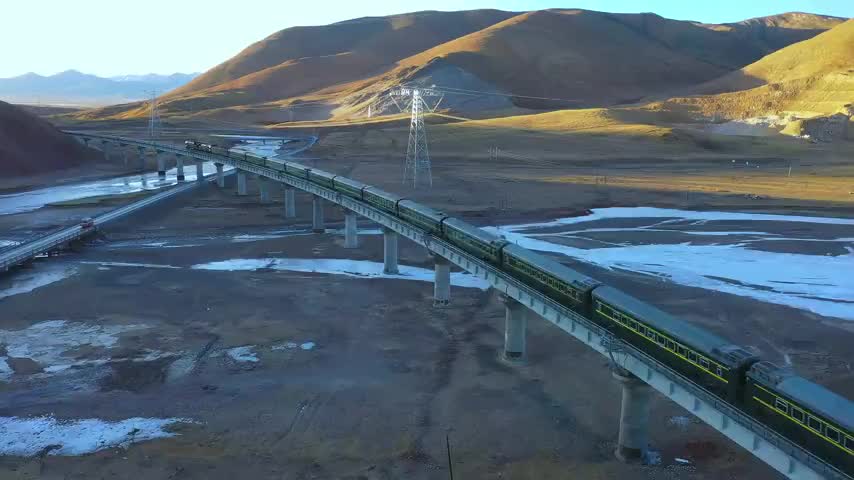 守望天路:海拔5072米的世界铁路之巅,这群人在坚守…… - 西部网(陕西