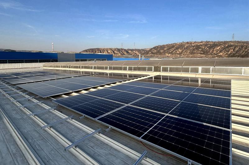 陕煤集团彬长矿业电力公司5.77兆瓦分布式光伏发电项目试送电调试成功